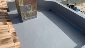 Manutenção de coberturas com isolamento térmico