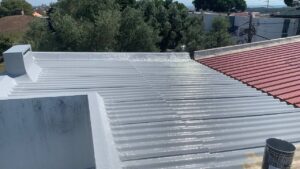 Manutenção de coberturas com reforço estrutural